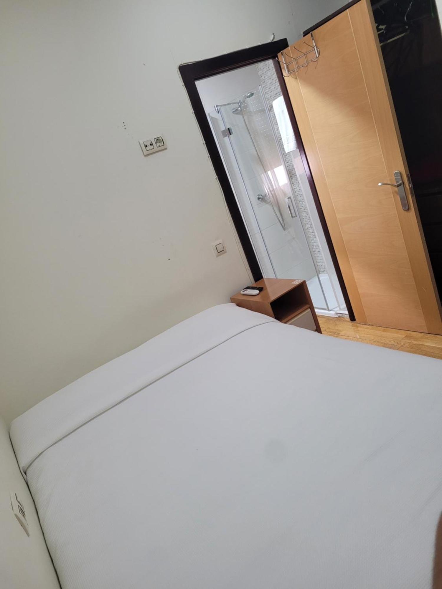 Hostal El Pasaje Puente Genil Bagian luar foto