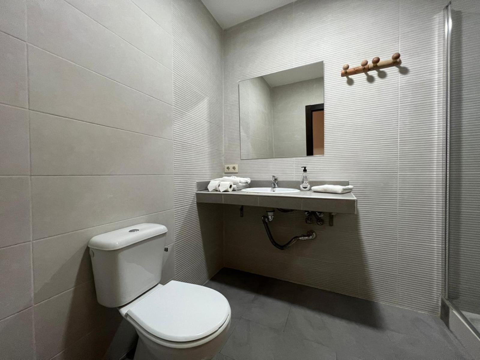 Hostal El Pasaje Puente Genil Bagian luar foto
