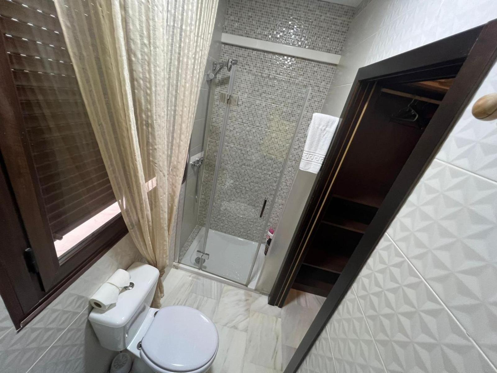 Hostal El Pasaje Puente Genil Bagian luar foto